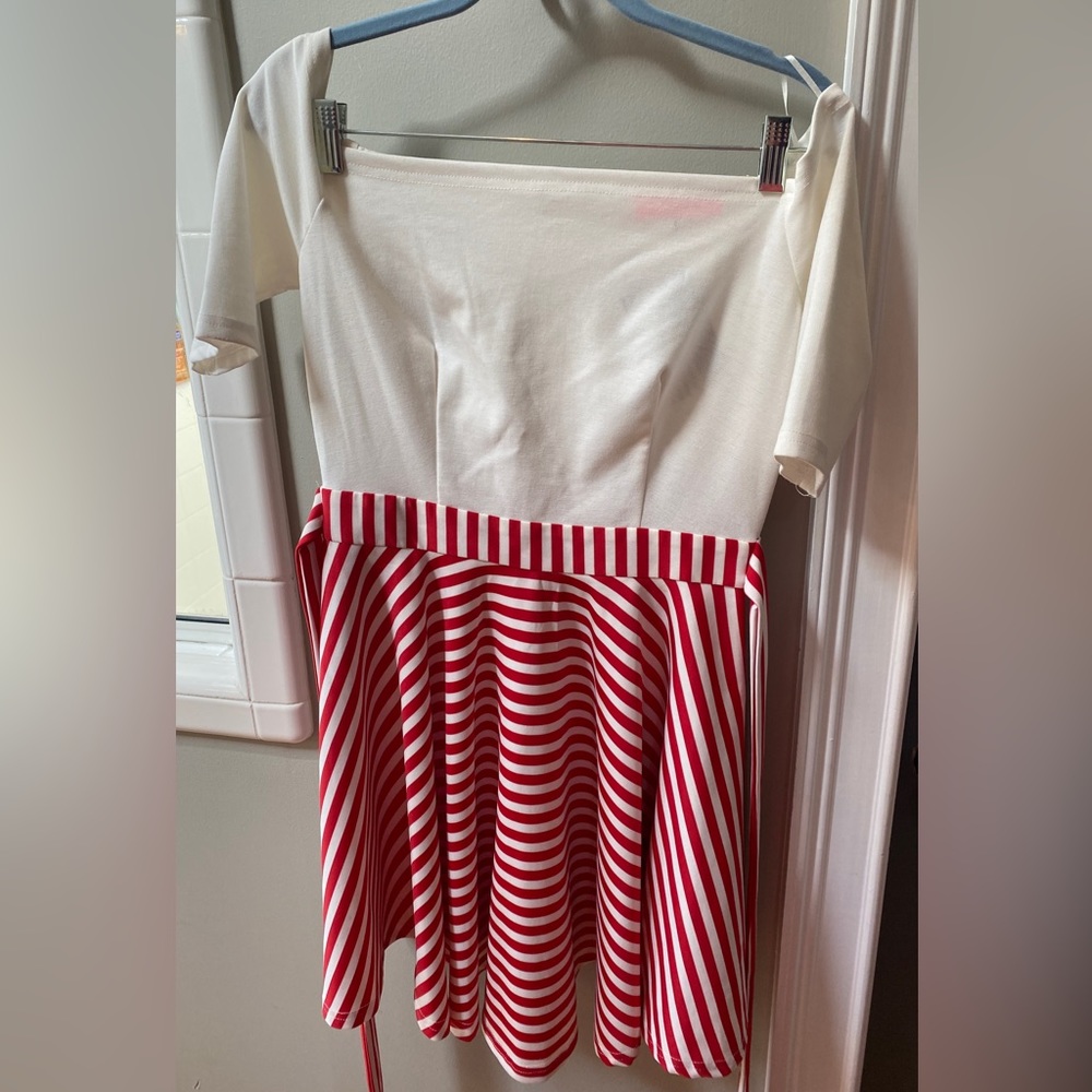Ladies size large off the shoulder mini dress
